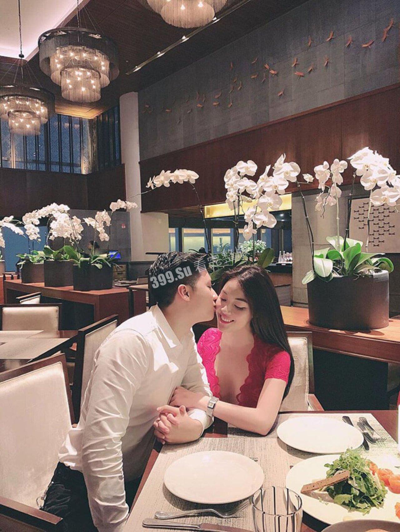 越南航空 副机长 #HaDuy 和前模特白虎女友 #AuHaMy 性爱影片泄漏-2