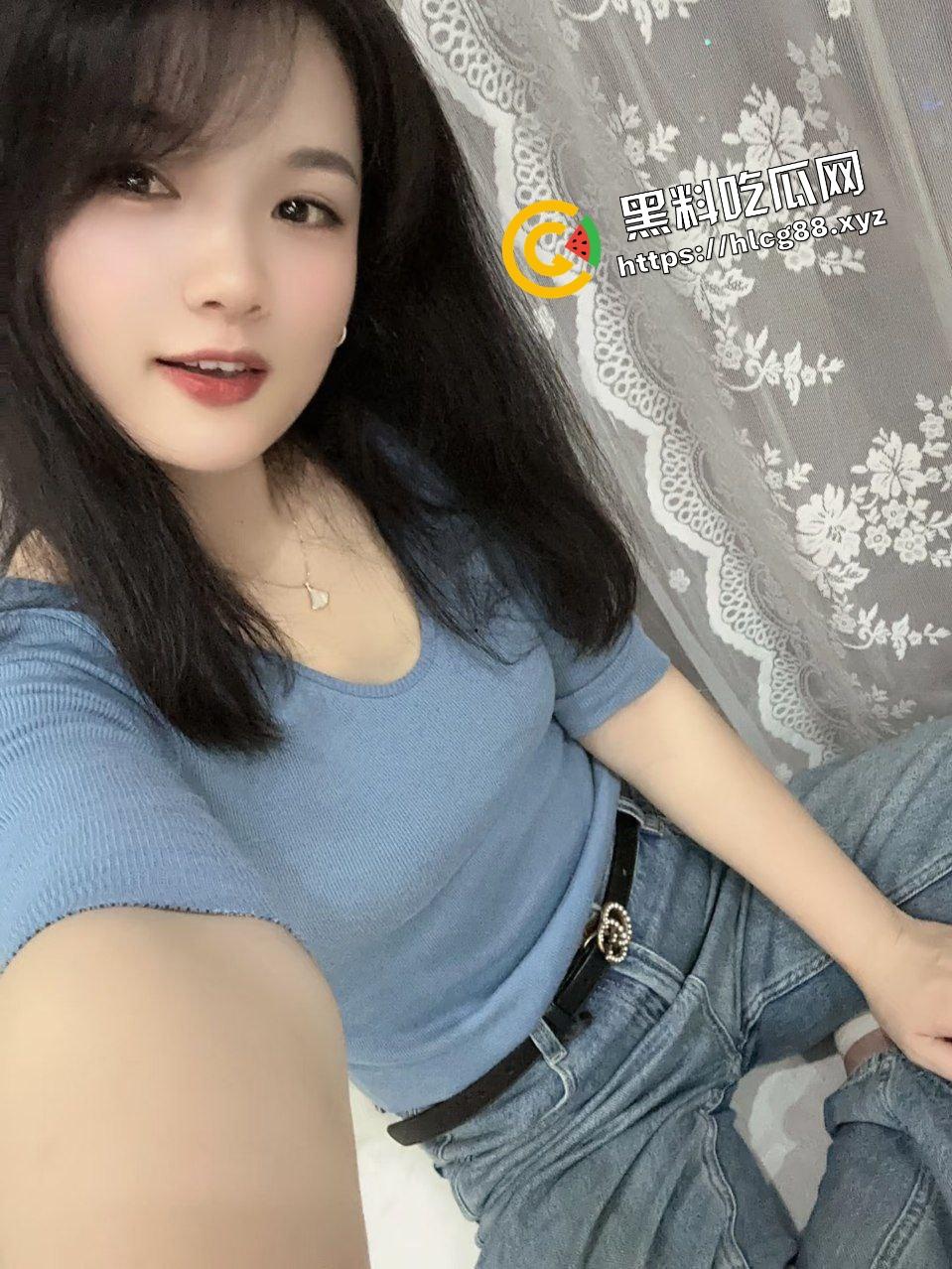 湖北汉口已婚贱逼渣女骚鸡【陈晶晶】背着性冷淡老公偷情约炮大哥，无套爆操中出骚叫！-5