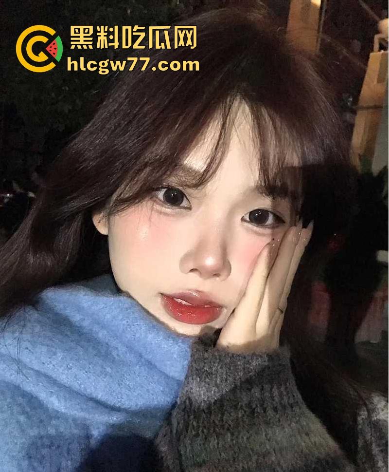 芜湖00后学生妹【孙孙】酒店约炮金主视频曝光 嫩舌乖巧伺候主人肉屌 绝美翘臀被疯狂后入 高潮连连-4