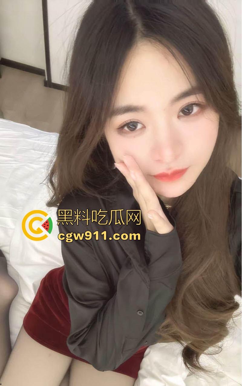 瓜友远征深圳懿德轩76号女技师,C杯美乳白嫩粉尖,身材曲线玲珑服务贴心,服务很到位!-2