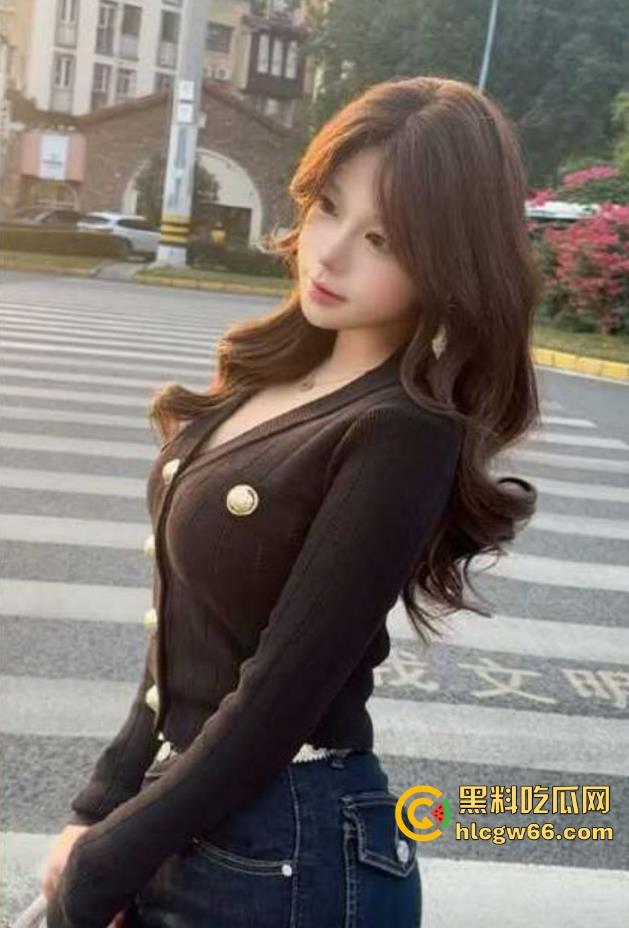 瓜友投稿!6000元拿下职高小妹一血 挨两炮受不了退三千换闺蜜上 这钱花的真TM值啊-12