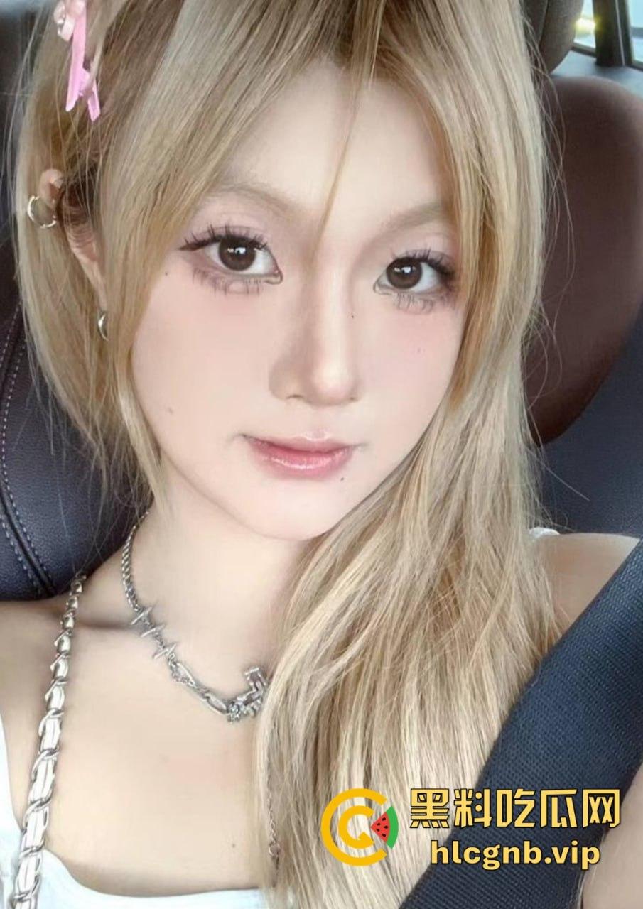 网盘自拍视频泄密！纹身反差御姐娇小却性感，爆乳晃动与男友啪啪！-2