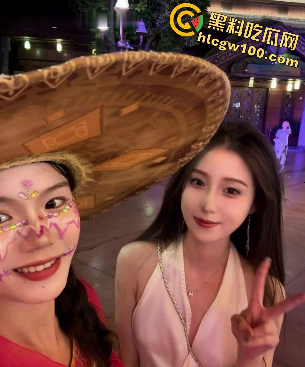 传媒大学清纯校花级女神【吴丽雅】风格多变可欲可甜,人美逼遭罪再美也没用,被渣男插腻了照样曝光!-4