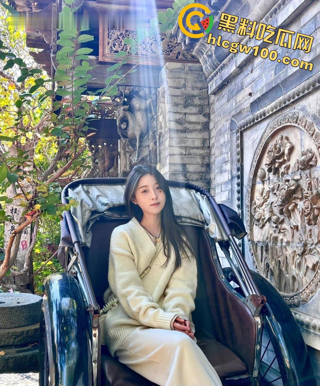 传媒大学清纯校花级女神【吴丽雅】风格多变可欲可甜,人美逼遭罪再美也没用,被渣男插腻了照样曝光!-6