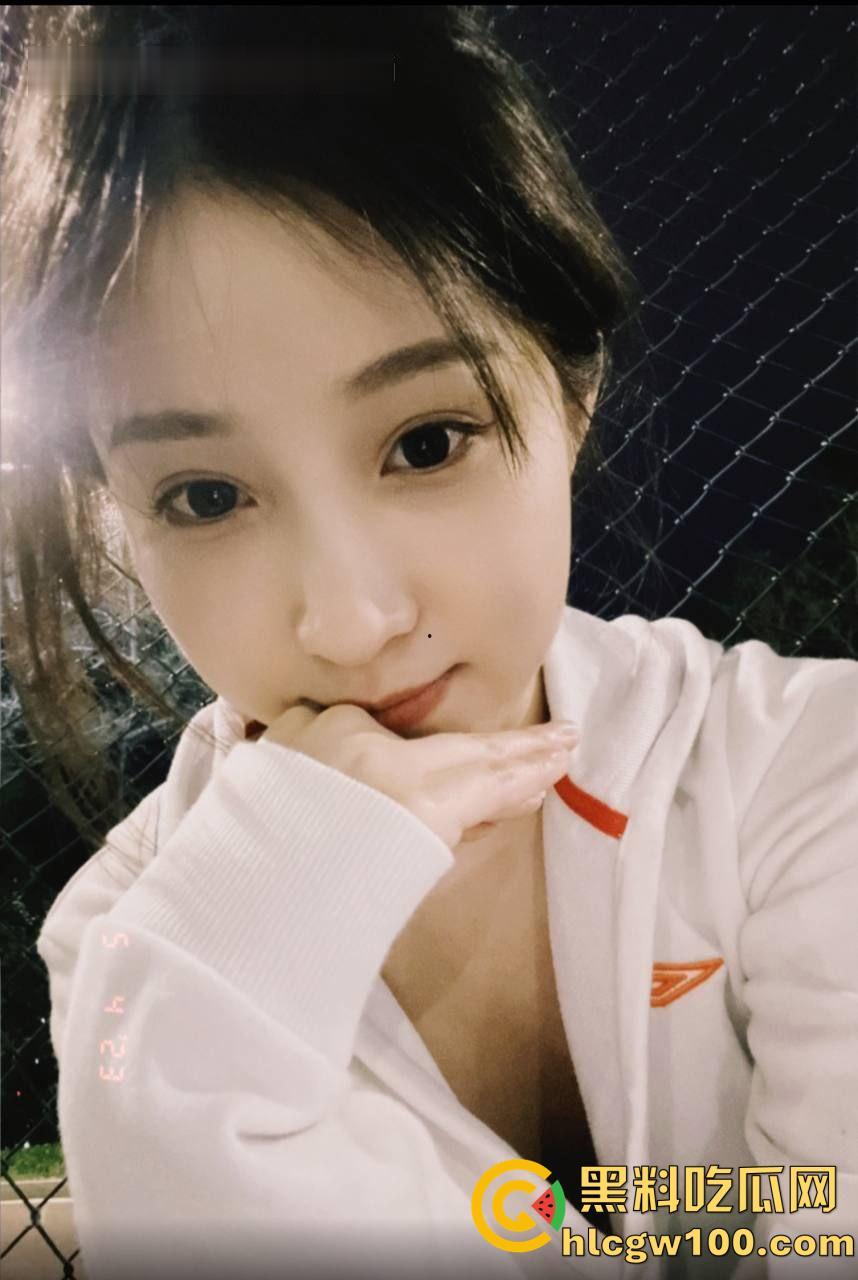 传媒大学清纯校花级女神【吴丽雅】风格多变可欲可甜,人美逼遭罪再美也没用,被渣男插腻了照样曝光!-23