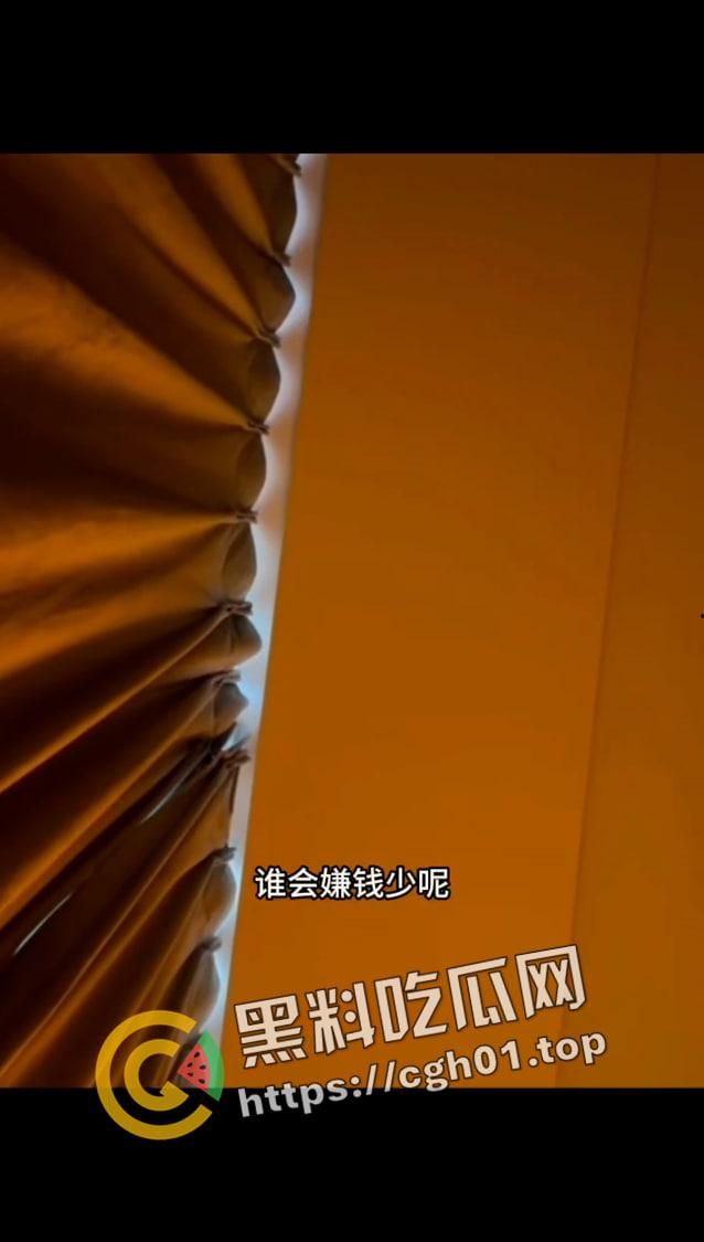 抖音女网红 带球尚未的豪门少妇还是耐不住寂寞出轨的拜金母狗-10