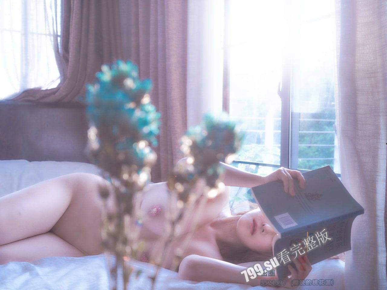 微博 19W 网红 G 奶女神 樱晚 最新大尺度主题私拍《红酒与她》极致唯美幽魂诱惑-6