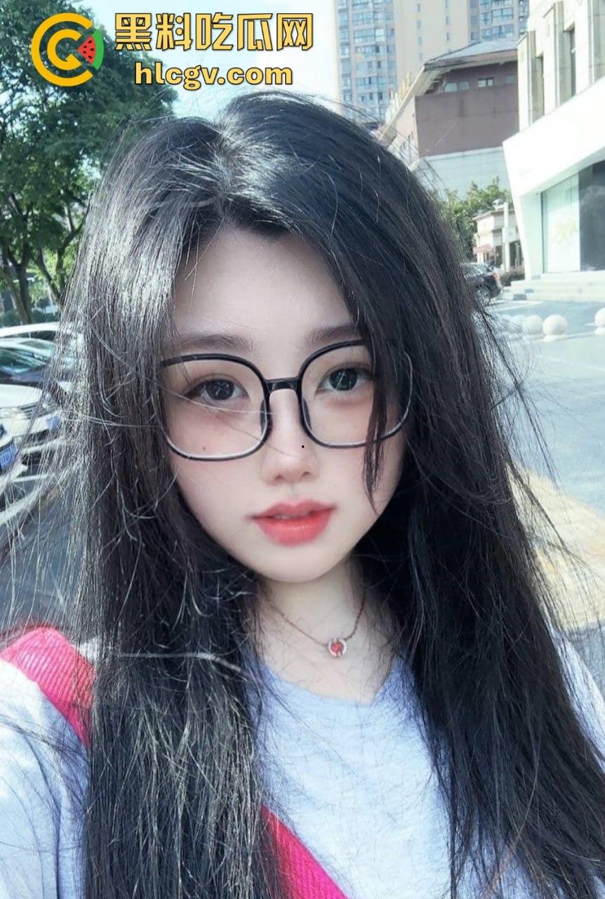 高能预警人间胸器!OF超巨乳『huoyeli』大哥专属福利曝光,G奶巨乳炸裂屏幕,这奶量谁顶得住!-15