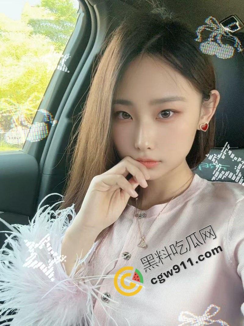 天津舞蹈老师【徐紫璇】骗钱性爱丑闻曝光!性感裸挑逗金主,爆乳露体,粉穴湿滑,后入爆操极品身材-1