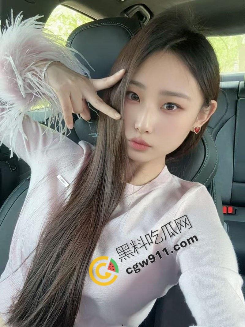 天津舞蹈老师【徐紫璇】骗钱性爱丑闻曝光!性感裸挑逗金主,爆乳露体,粉穴湿滑,后入爆操极品身材-3