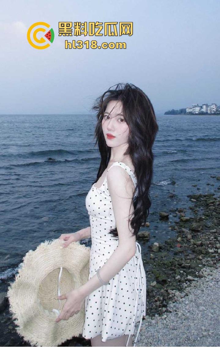 海角乱伦,跳蛋玩弄女儿骚穴,巨乳摇晃狂揉,爽到浑身抽插浪叫不止!我也射了好多给她!-1