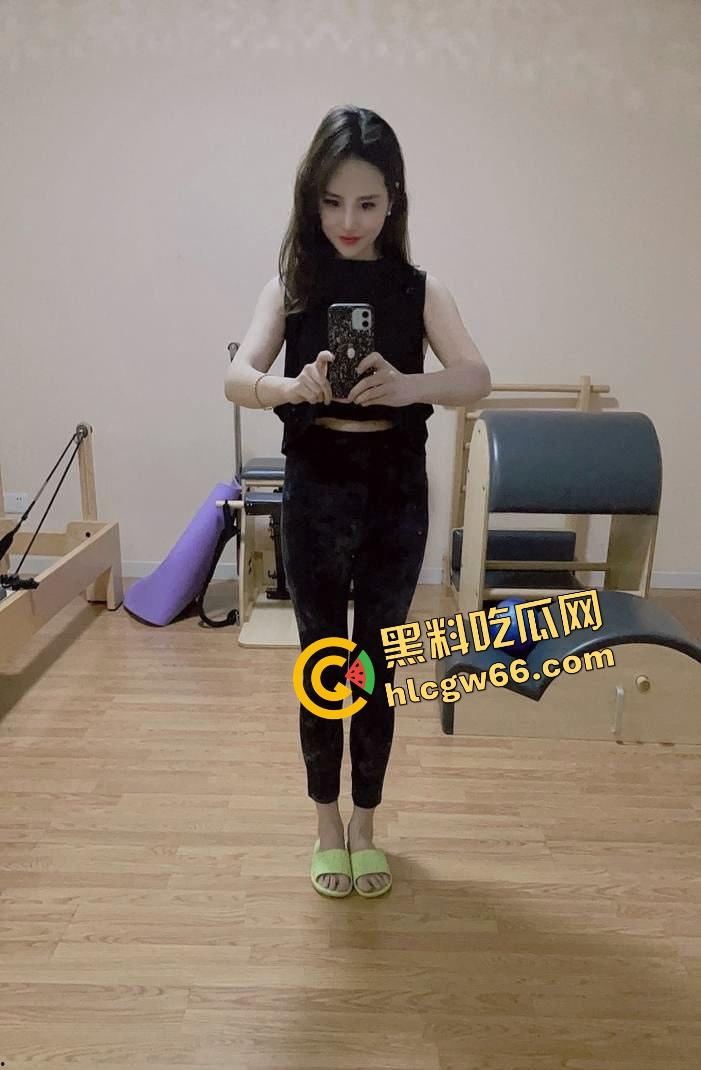 达州极品少妇【吴小倩】背着男友约炮录像，骚逼被操到戴痛苦面具，男友怒放全网！-7