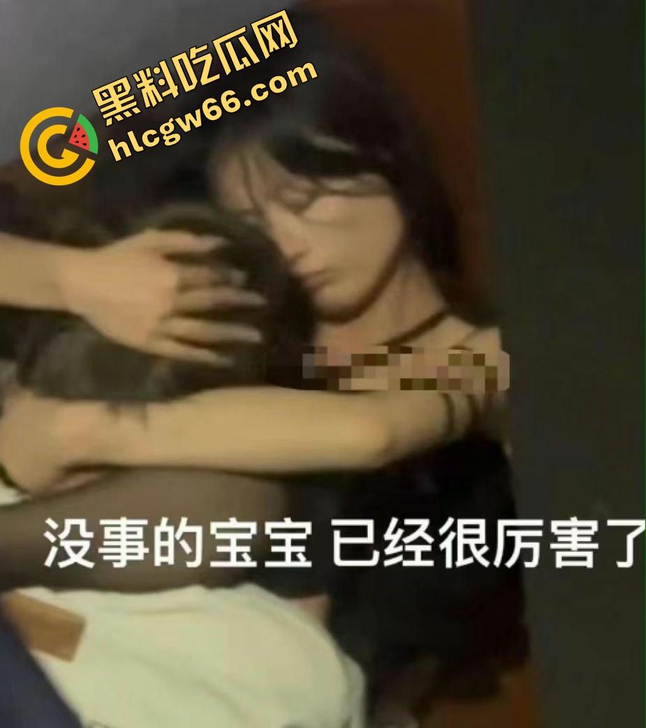 苏州七星汇顶级营销张洋洋送小妹去地下室打炮!结果客人喝多硬不起,B到位了炮却哑火!-4