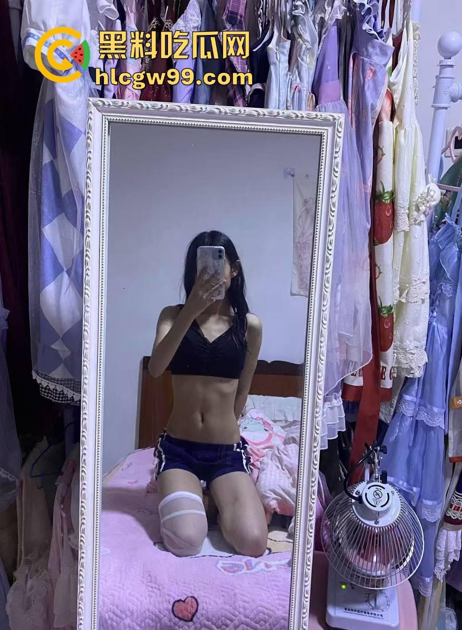 安徽合肥【赵欣】网调视频火了,骚母狗自慰抠嫩穴淫水四溢,骚逼拉丝让人绷不住!-11