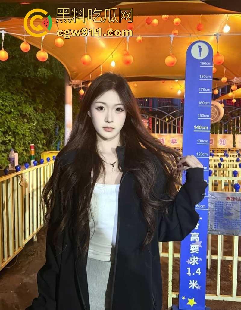 河北师范大学极品舞蹈生【周永媚】性爱私拍泄密,透穴蕾丝内裤勾男友,穿开档黑丝玩无套,花式体位轻松驾驭!-3