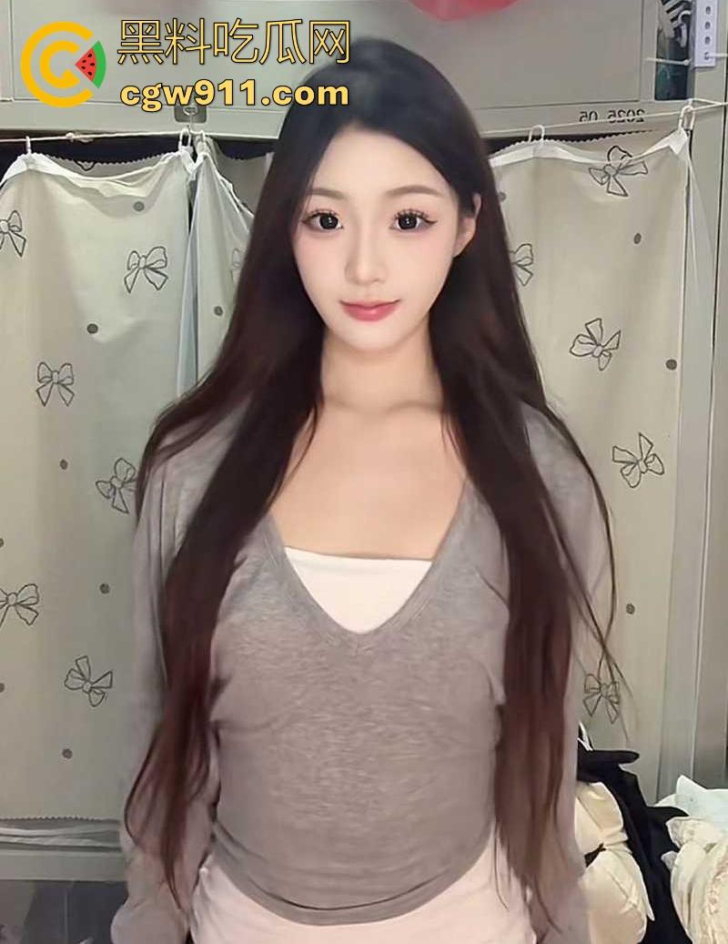 河北师范大学极品舞蹈生【周永媚】性爱私拍泄密,透穴蕾丝内裤勾男友,穿开档黑丝玩无套,花式体位轻松驾驭!-5