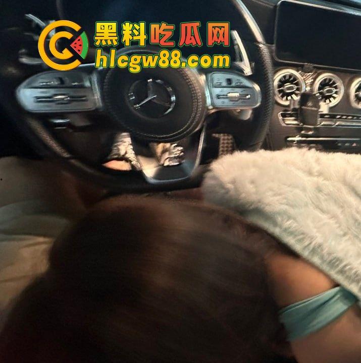 深圳华媒世界36个傻屌前女友同名『刘佳』房产婊操盘杀猪秀操作,甜嘴哄屌掏首付秒跑!-40