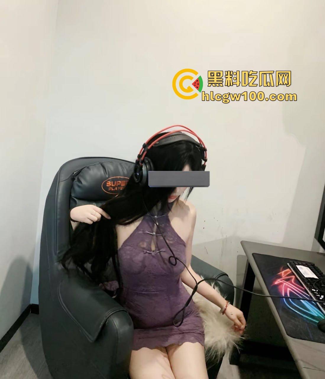 成都美院长腿御姐校花『史小鹿』变富哥肉便器 深夜户外当狗露逼 开着奥迪玩车震一切交给quattro！-16