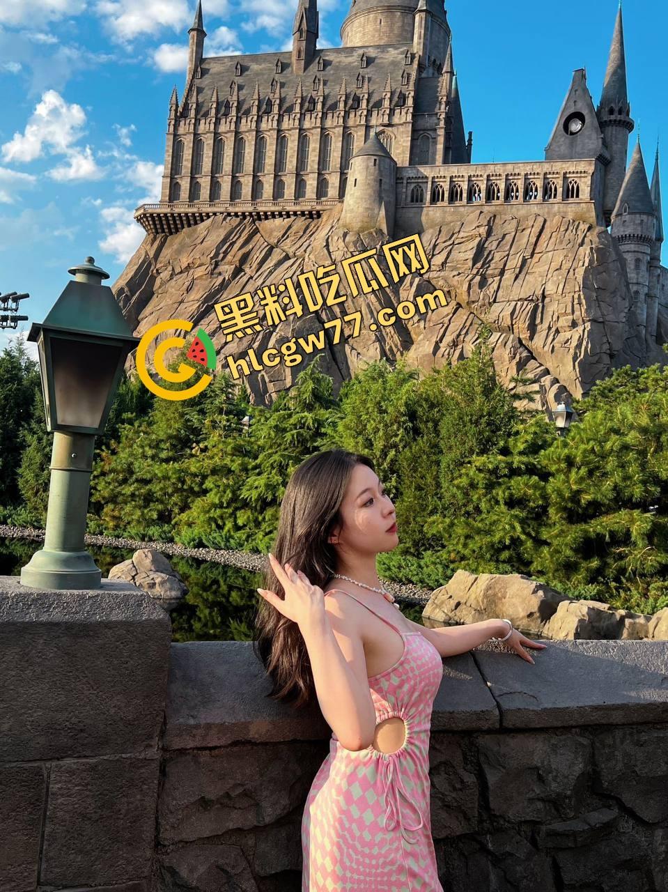 芜湖户外男主播在线双飞,两女争着撅屁股求操,特写内射全程曝光,这哥是真神!-2