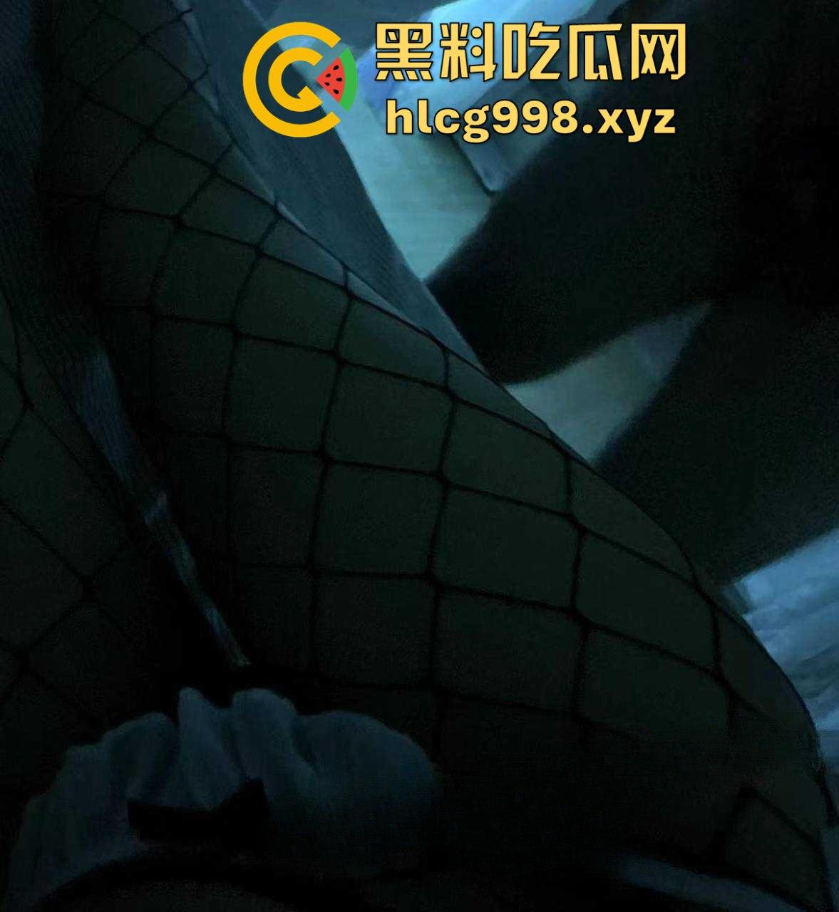 上海国企职工【舒涵雨】傍上司,渔网黑丝穿给上司看!男友出门就开房,出轨全程录屏留念!-7