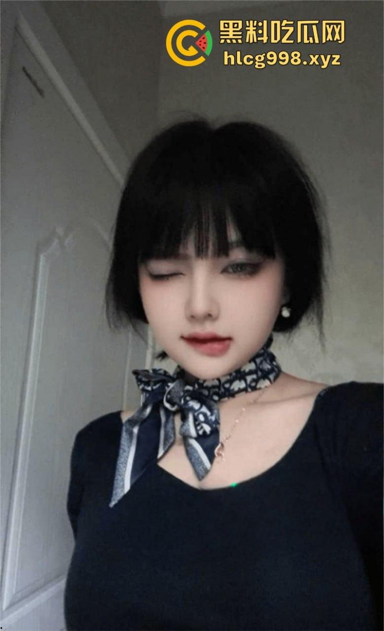 财经大学会计专业婊子班花 陈晓玉 被曝脚踏多条船 钓鱼养鱼勾引富二代!-3