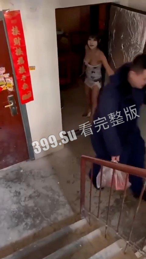 扫街 爱你孤身走暗巷,爱你不贵的模样。 150的鸡,问她能不能后入,直接尴尬住了(二)-6