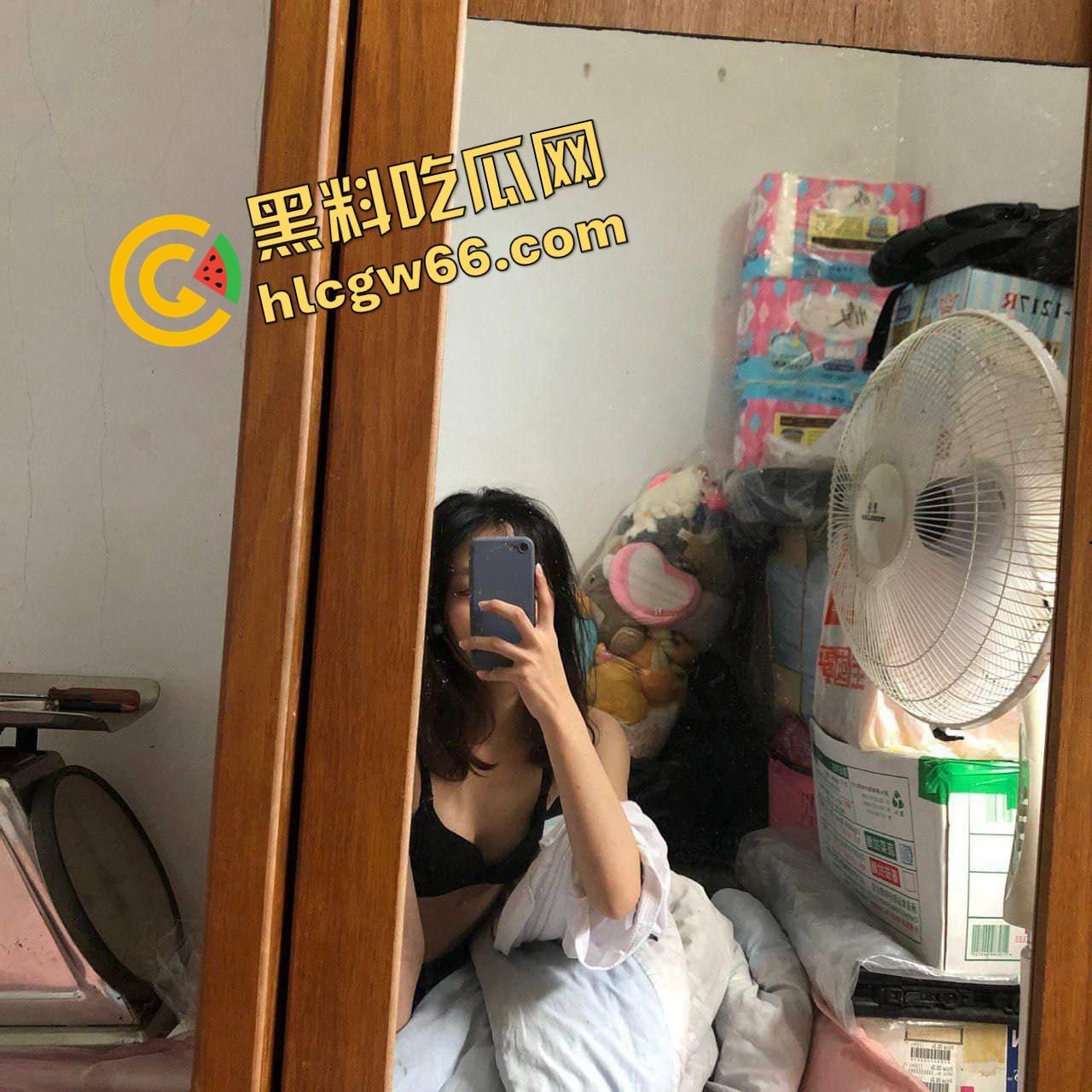 湖南长沙美术学院校花『范琳琳』被渣男爆出啪啪全片,反差骚穴被干到翻白眼,这也太会叫了!-1