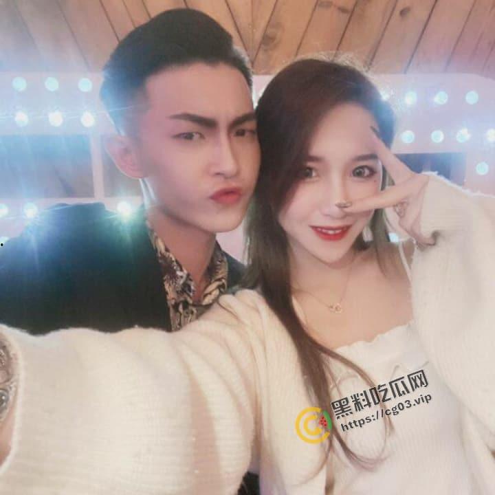 台湾崇仁医专校花【Milky】闲时会做Model 网上就流传一批大尺度私拍裸体写真 及大量生活照和tiktok视频-7