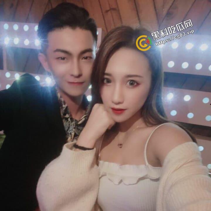 台湾崇仁医专校花【Milky】闲时会做Model 网上就流传一批大尺度私拍裸体写真 及大量生活照和tiktok视频-27