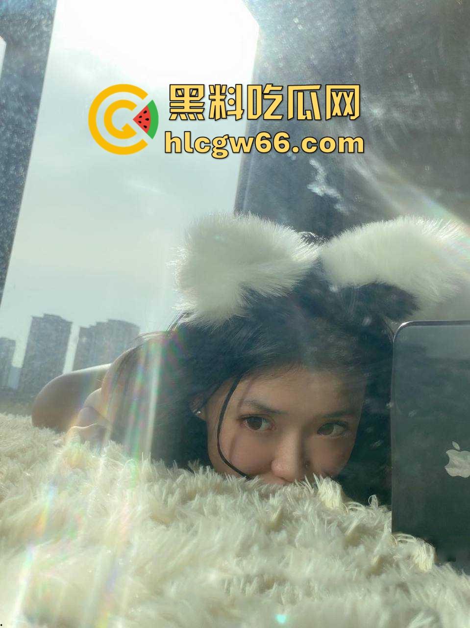 新疆大学马克思主义学院【熊小惠】和炮友性爱视频被曝光流出 清纯嫩妹也逃不过被精液洗礼的过程!-2