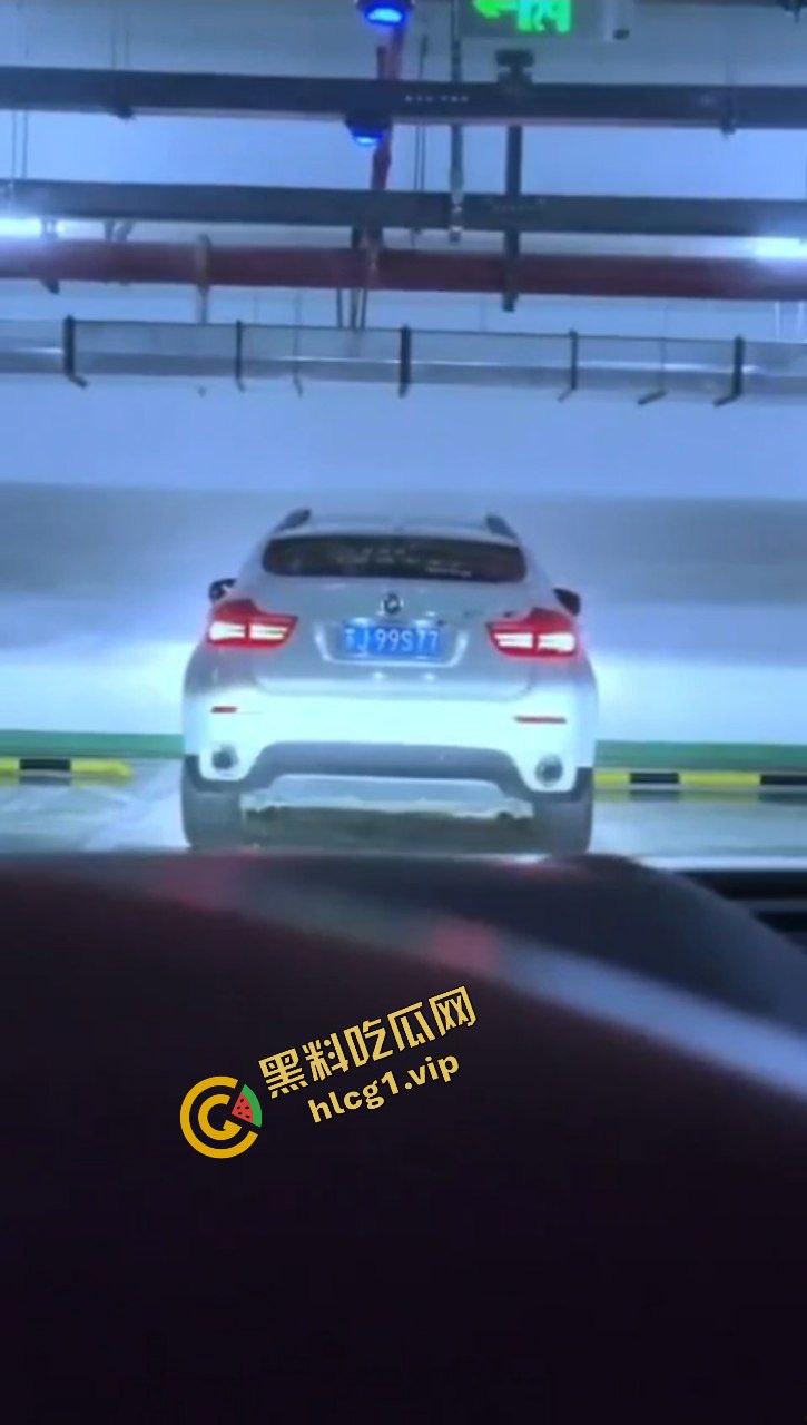 地下车库之 宝马激情车震!后妈裙美女上位 榨干的节奏!闺蜜刺激偷拍解说!-8