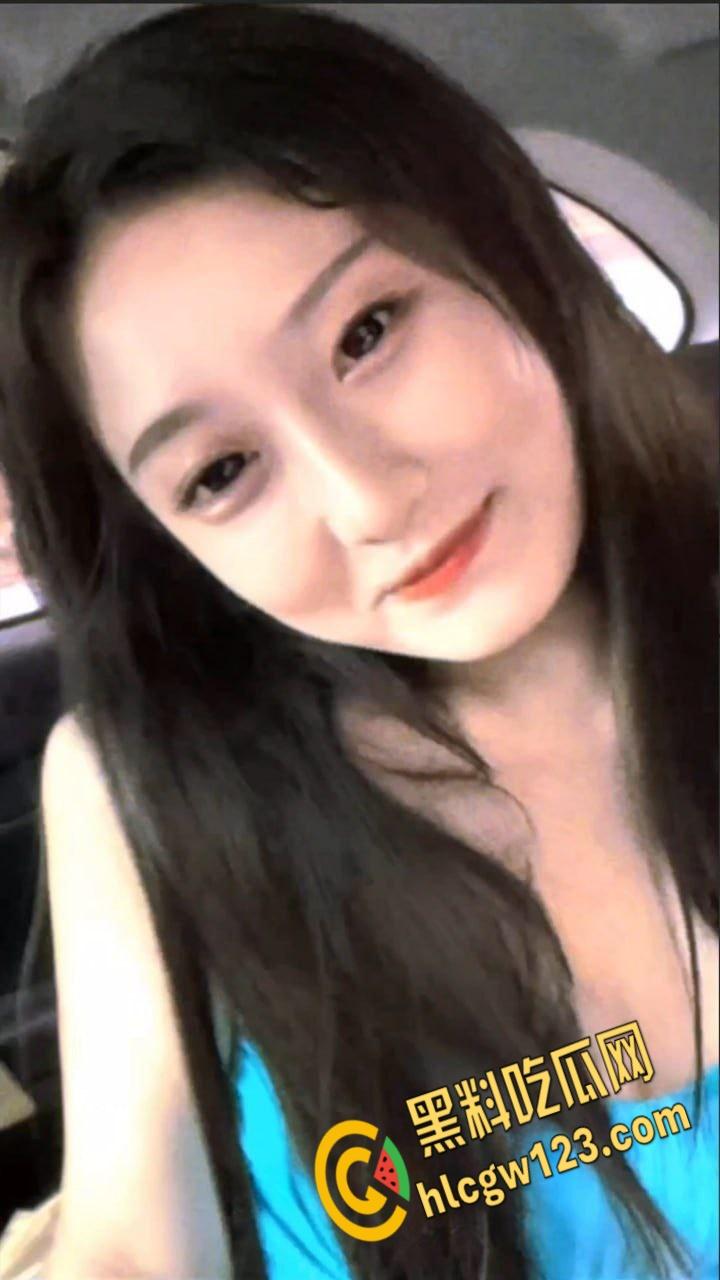 高颜值反差纯欲女友,年龄不算小但是身材非常好,戴上狐狸尾肛塞各种挑逗给你看!-2