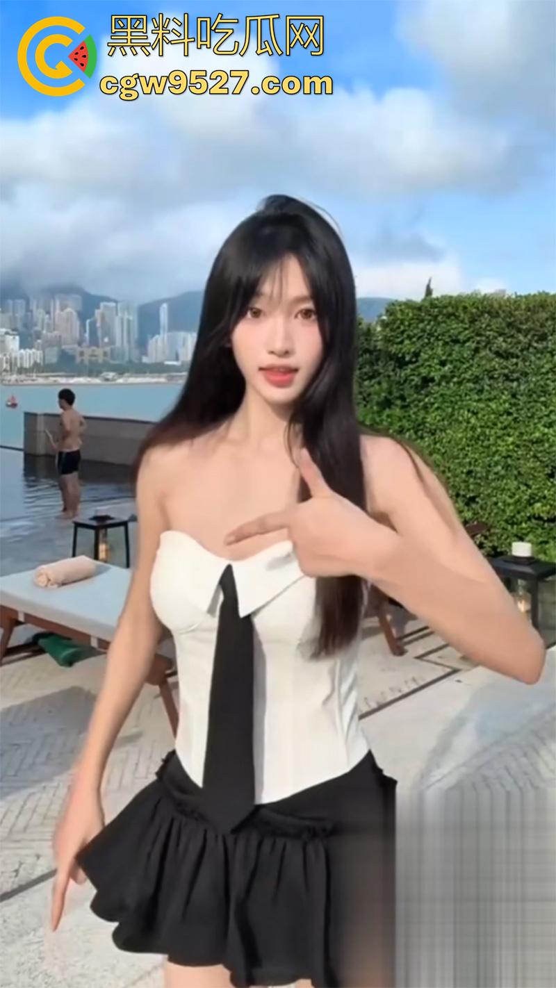 抖音54W粉丝网红【丘隹亘】,外表女神内在骚鸡,和男友恋爱期间,约炮榜一大哥卖逼,被男友曝光实锤!-7