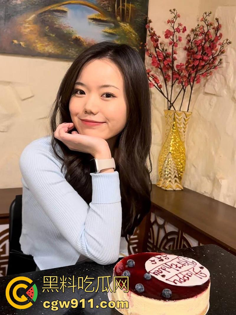 白天叫大哥晚上操你老婆!义乌已婚网店老板娘【赵佳佳】,偷情自家员工跪地吃鸡,偷情给老公戴绿帽遭曝光!-2