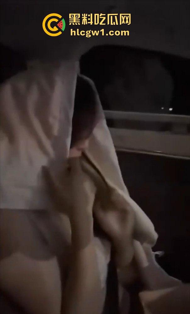 河南渣男爆女友『秦田薇』私密云盘!分手后性爱视频流出,各种爆肏喝尿叫爸爸尺度拉满!尺度炸翻国产区!-2