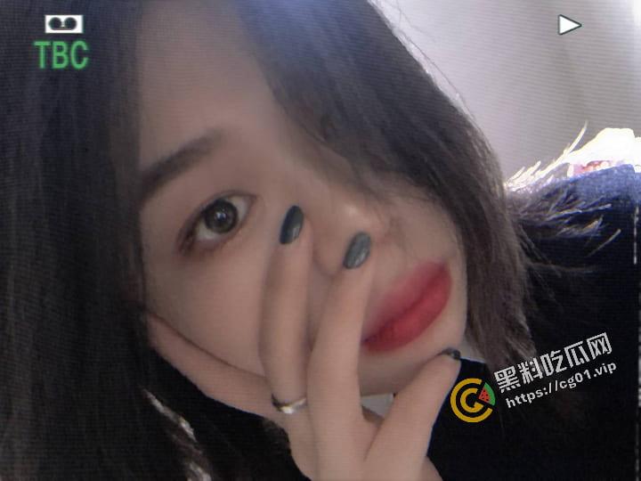 贵州维也纳酒店前台 夏心仪 时间管理大师 同时出轨领导和同事 还能勾搭客户 被爆光不雅视频!-3