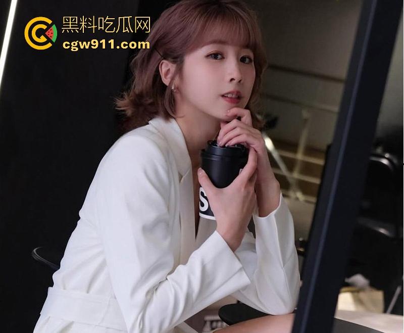 ins户外小网红【提扶妮】与男友做爱视频流出,浪叫声娇媚入骨,口交69式轮番上阵,无套后入猛操炸裂十足!-2