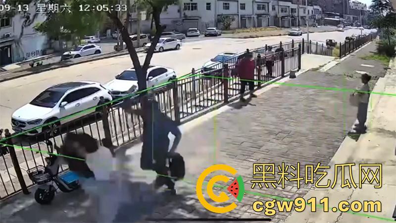 河北邯郸市峰峰矿区,矿务局附近发生砍人事件,男子被老婆以强奸威胁欲离婚,公公提刀砍其全家!-2