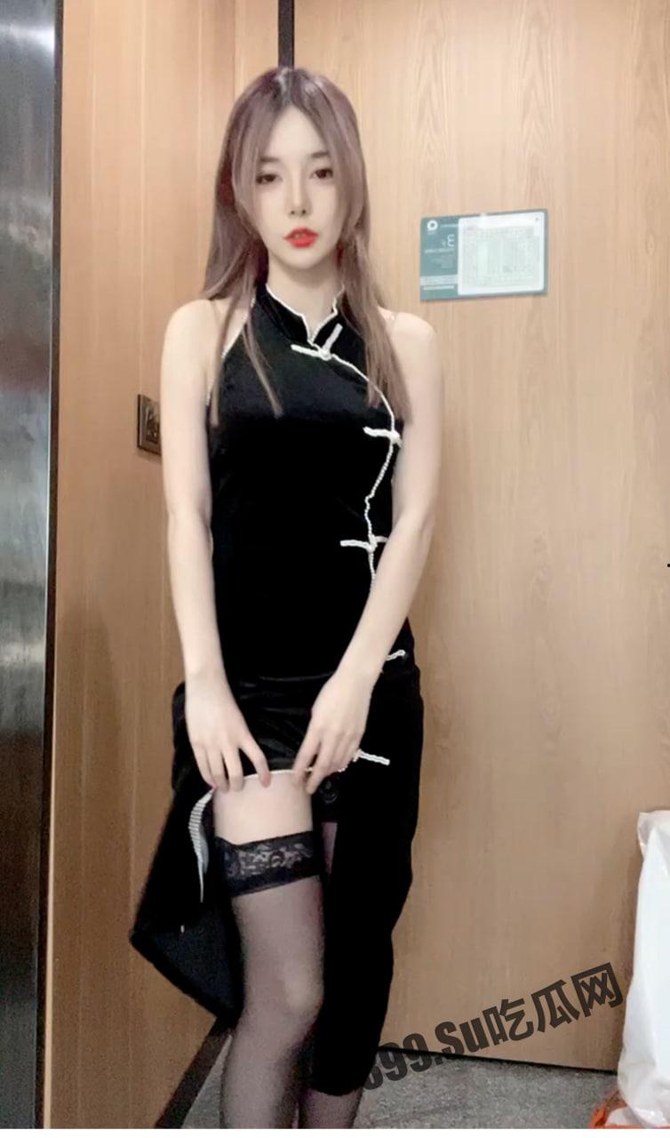 斗鱼网红主播 喵小八 榜一大哥专属福利及高价订制私拍视频流出-3