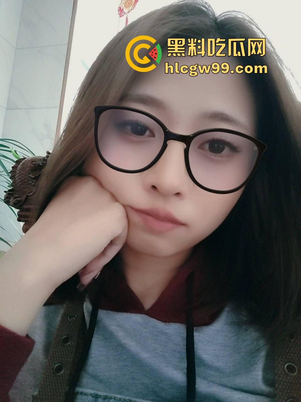 海口06小母狗『钱玖江』破处从初尝禁果到约炮上瘾,玩具和约炮成为生活日常,从此开启无限约炮之路!-2