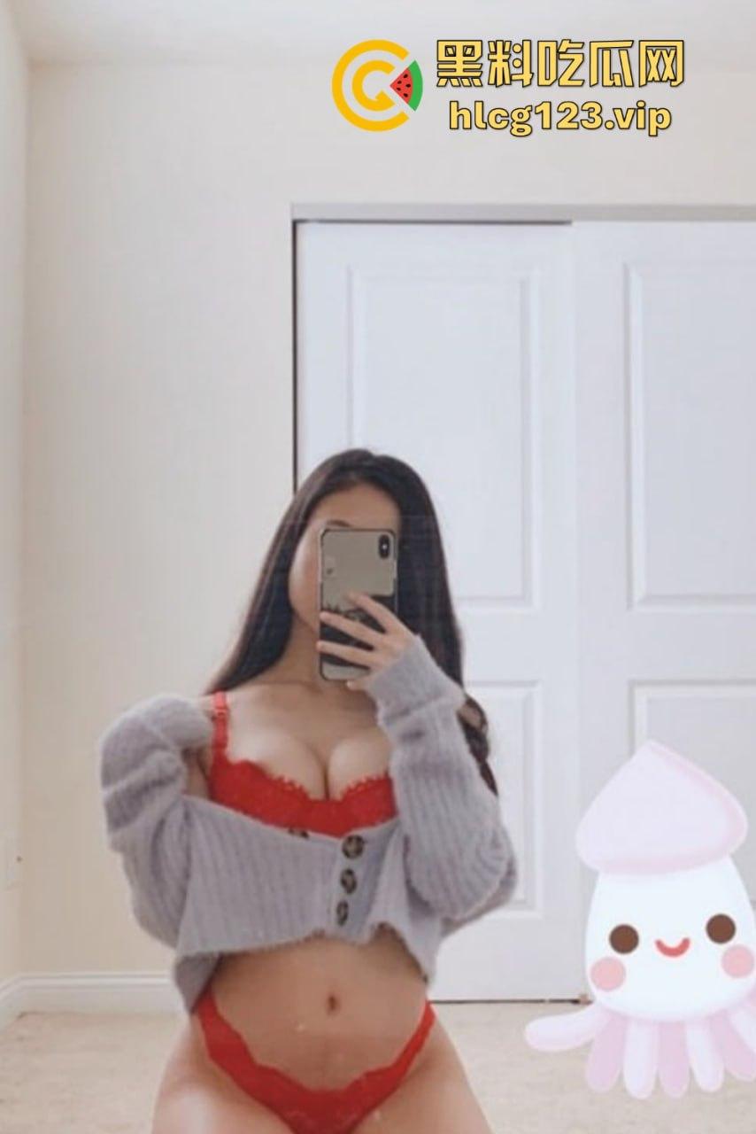 留学期间玩嫩妹Alyssaje,脸穴同框自慰!馒头小骚穴水多润滑,回国后再无此等骚逼!-1