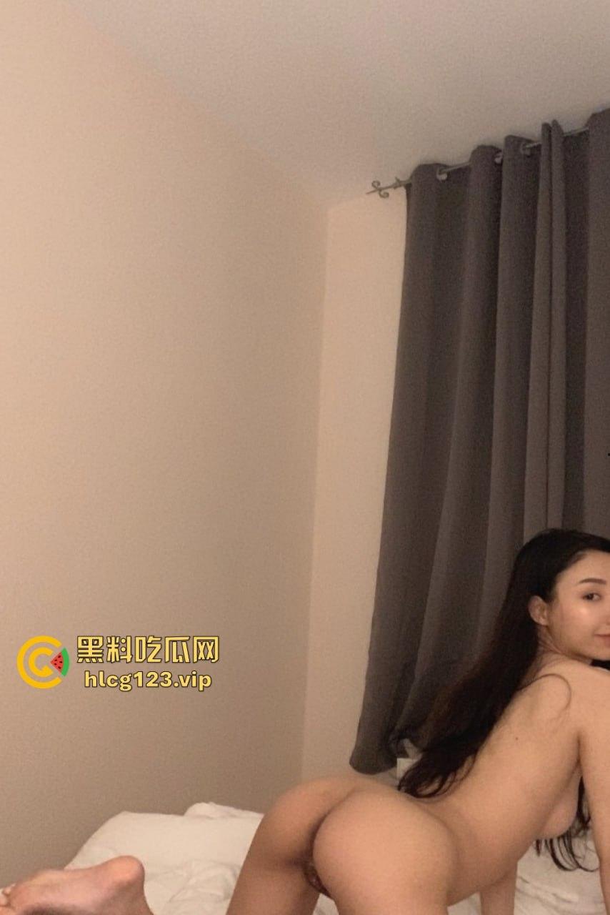 留学期间玩嫩妹Alyssaje,脸穴同框自慰!馒头小骚穴水多润滑,回国后再无此等骚逼!-29