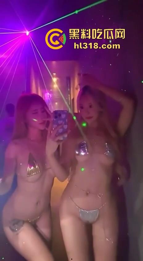 顶级富人圈淫乱奢侈的一角!顶级会所名媛盛宴,富哥们会所嗨完直接带回酒店啪啪,极其淫乱!-3