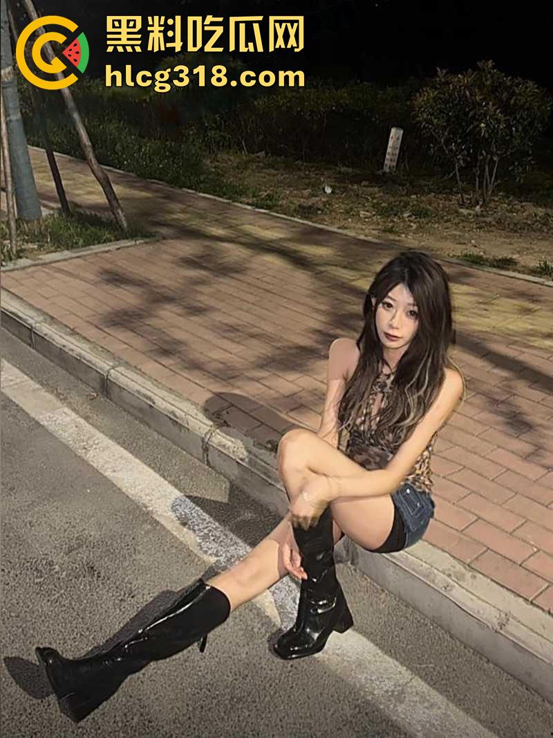 安徽长腿性瘾母狗【崔熙含】,目前就读抚顺石油化工学院,身材火辣骚劲冲天,打桩操到翻白眼!-4