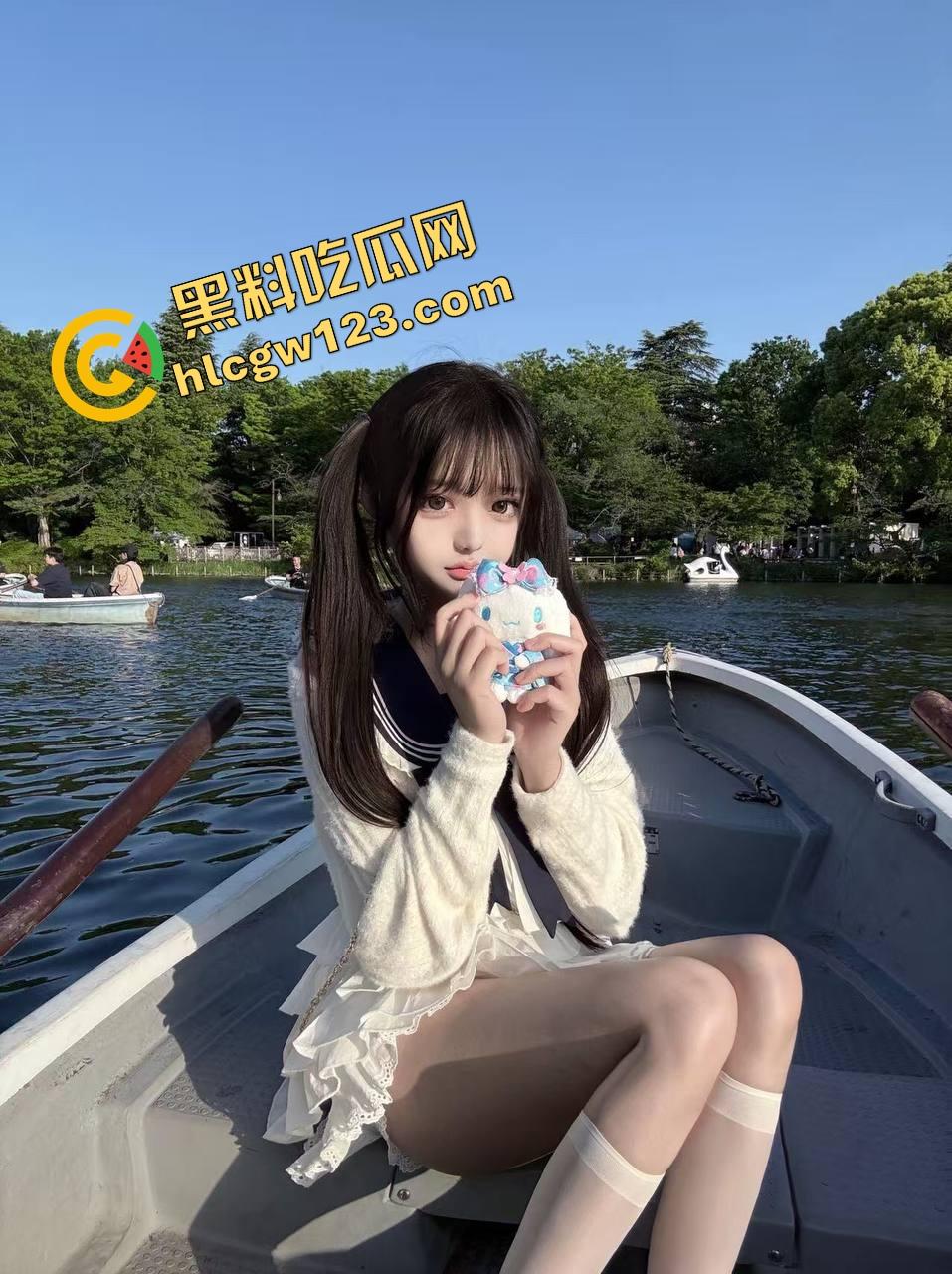 听话小母狗大学妹被包养全过程曝光,奶小屁股翘,一吃就出水操她比吃燕窝补,水多叫甜不粘人!-8