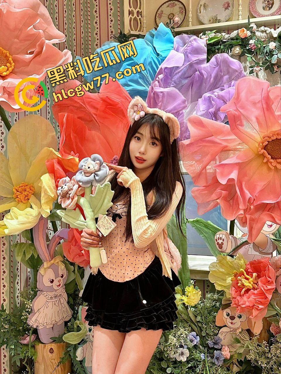 广西绝活老表V8电动小马达式猛冲把妹子干懵,床上狂抽108下不是日逼,每一秒都在输出,每一寸都在进攻-1