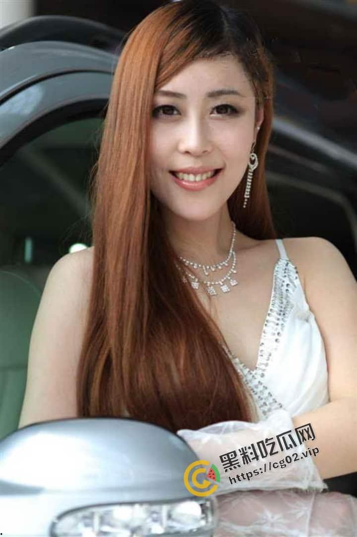 《百度云泄密流出》天津工业大学 模特【王真】外表优雅高冷 实则内心闷骚放浪38P+1V-11