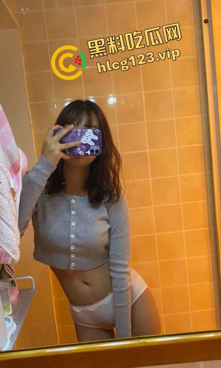 台湾萌系学生妹[刘美岐]啪啪自拍流出！短发俏皮，胸大无脑，男友爆射全身！-4