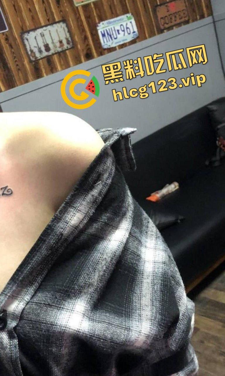 台湾萌系学生妹[刘美岐]啪啪自拍流出！短发俏皮，胸大无脑，男友爆射全身！-21