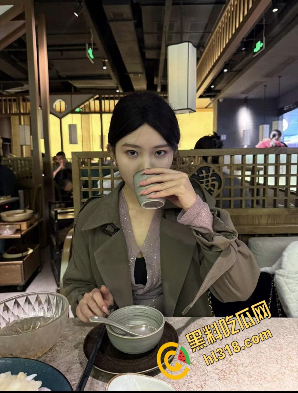 江南第一深情,约炮极品实习女幼师,嫩乳粉鲍诱惑至极,开档肉丝无套内射爽到起飞 !-1